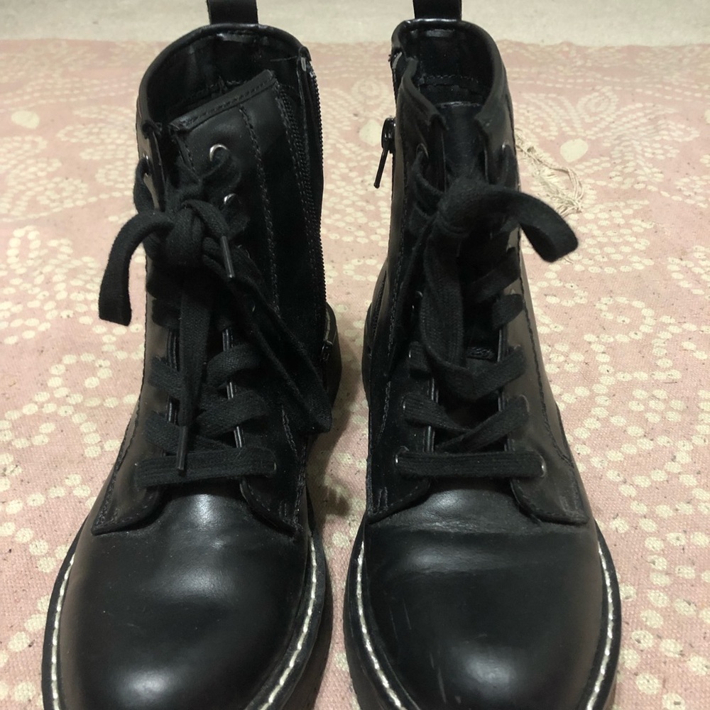 Madden girl black boots.